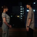 吉川愛、萩原利久「真夏のシンデレラ」第7話より（C）フジテレビ