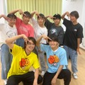 （前列左から）小島健、佐野晶哉（C）読売テレビ