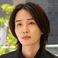 カルマ（C）「推しが上司になりまして」製作委員会