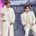 横で見守る森本慎太郎、“極度の人見知り”堂本光一の真似をする渡辺翔太（C）モデルプレス