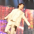 4年ぶり復活！フライングで美しく舞う渡辺翔太／ゲネプロより（C）モデルプレス