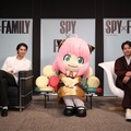 賀来賢人、中村倫也（C）2023「劇場版 SPY×FAMILY」製作委員会　（C）遠藤達哉／集英社