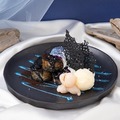 ブルーベリーフレンチトースト〜 バニラアイス添え 〜税込1,990円（C）BELIFT LAB Inc．All Rights Reserved．