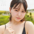 本郷柚巴（C）撮影：菊地泰久／講談社