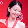 化粧品ブランドのイベントに登壇した長澤まさみ（C）モデルプレス