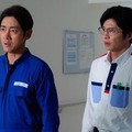 小泉孝太郎、田中圭「ブラックポストマン」最終話より（C）テレビ東京