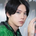 モデルプレスのインタビューに応じたYU（C）モデルプレス