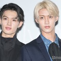 「Calvin Klein」フォトコールに登場した佐野勇斗、曽野舜太（C）モデルプレス