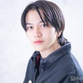 モデルプレスのインタビューに応じた菅原懐生さん（C）モデルプレス