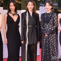 （左から）杉咲花、菜々緒、新垣結衣、浜辺美波、三吉彩花（C）モデルプレス