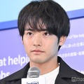 オープニングセレモニーに出席した赤楚衛二（C）モデルプレス