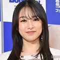 「桜井日奈子2024カレンダーブック」発売記念イベント前の囲み取材に応じた桜井日奈子（C）モデルプレス