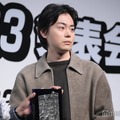 「第40回ベストジーニスト2023」授賞式に登壇した菅田将暉（C）モデルプレス