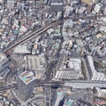 隣り合う2つの曳舟駅（画像：Google Earth）。