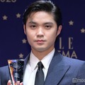 「ELLE CINEMA AWARDS 2023」に出席した磯村勇斗（C）モデルプレス