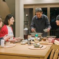 吉岡秀隆、小池栄子、小林薫、作間龍斗「コタツがない家」最終話より（C）日本テレビ