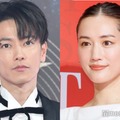 佐藤健、綾瀬はるか（C）モデルプレス