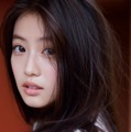 撮影＝三宮幹史／今田美桜写真集 「ラストショット」（講談社）より