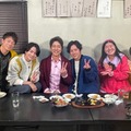 （左から）陣内智則、菊池風磨、小泉孝太郎、二宮和也、ガンバレルーヤ（よしこ、まひる）（C）日本テレビ