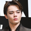 鶴房汐恩 （C）モデルプレス
