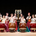 （後列左から）酒井智彬、渡辺隆寛、宇田翔馬、齋英俊、塩見岳大、尾関龍河（前列右から）美 少年／浮所飛貴、金指一世、佐藤龍我、藤井直樹、那須雄登、岩崎大昇（C）BSFUJI