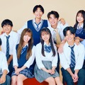 （後列左から）ゆう、えいじ、るい、アレックス、きさき（前列左から）だいすけ、そら、みく、そうた、みさき「今日、好きになりました。-卒業編-」（C）AbemaTV, Inc.