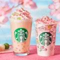 【スタバ新作メニュー】「花見だんご フラペチーノ」「花見 さくら クリーム」花見体験を表現した2つの桜色ビバレッジ 画像