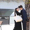 「Eye Love You」怒涛のキス5回 侑里（二階堂ふみ）＆テオ（チェ・ジョンヒョプ）の“だるまさんがころんだ”に反響「新たな名シーン誕生」「心の声の破壊力すごい」 画像