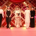 綾瀬はるか、安藤サクラ、杉咲花、浜辺美波、吉永小百合（C）日本アカデミー賞協会