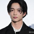 Kis-My-Ft2玉森裕太＆鈴木仁「リバース」ぶり7年越しの再会が感動呼ぶ「泣ける」「エモい」 画像