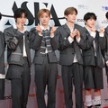 NCT WISH、デビュー後2ヶ月足らずで新人賞受賞 少女時代・EXO…SMアーティスト続々カバーでトップバッター飾る【ASEA 2024】 画像