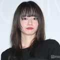 山本舞香、大胆へそ出しトップスで美ウエスト披露「可愛い」「オシャレ」と反響 画像