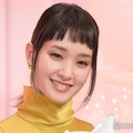 剛力彩芽、肩見せ＆美脚透ける私服姿披露「ヘルシーなセクシーさ」「美しい」の声 画像