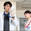 竹内涼真、葵わかな「ブラックペアン シーズン２」第1話より（C）TBS