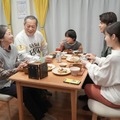 宮崎美子、松平健、宮崎莉里沙、佐野勇斗、橋本環奈「おむすび」第102話（C）NHK