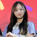 乃木坂46梅澤美波『ネーブルオレンジ』衣装SHOTにファンうっとり「品がありすぎる」「めっちゃ綺麗」