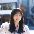 地上波連ドラ初出演にして初主演！乃木坂46五百城茉央、春らしいふんわりブラウスの笑顔SHOT披露
