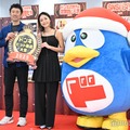 「ドンキ ヒット商品大賞 2025」に出席した鈴木康介氏、池田美優、ドンペン（C）モデルプレス