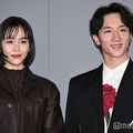 「子宮恋愛」制作発表会に出席した松井愛莉、大貫勇輔（C）モデルプレス