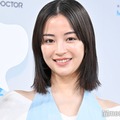 発表会に出席した広瀬すず（C）モデルプレス