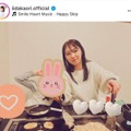 飯田圭織、子供たちと楽しくもんじゃ焼き！親子SHOTに「表情、素敵です」「凄くお顔が優しそう」の声