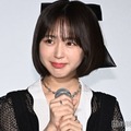 人生初の舞台挨拶に登壇したなえなの（C）モデルプレス