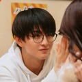 柏木悠「年下童貞くんに翻弄されてます」第1話（C）「年下童貞くんに翻弄されてます」製作委員会・MBS