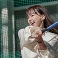 多部未華子／新TVCMセット500「バッティングセンター」篇メイキングより（提供写真）