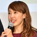 第3子妊娠中の川崎希「2日連続でディズニーシーへ笑」アイスを頬張る親子SHOT＆うっかりを明かす 画像