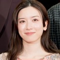 永野芽郁、不倫疑惑報道後初の公の場 共演者との集合ショット公開 画像
