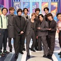 （左から）矢部浩之、薮宏太、伊野尾慧、高木雄也、山田涼介、八乙女光、知念侑李、中島裕翔、有岡大貴、岡村隆史（C）フジテレビ