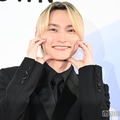 SKY-HI、頬ハートは「人生で初めて」可愛らしいポーズ要求に照れ HANAら楽しみなアーティスト語る【ASEA 2025 レッドカーペット】 画像