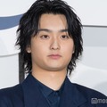Aぇ! group佐野晶哉、奥平大兼とのプライベート秘話明かす「10分くらい熱弁されて」 画像