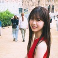 乃木坂46筒井あやめ、サグラダファミリア前で感動の表情 1st写真集最後の先行カット公開【感情の隙間】 画像